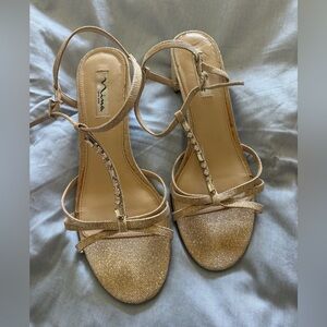 Nina size 10, worn for a formal dance